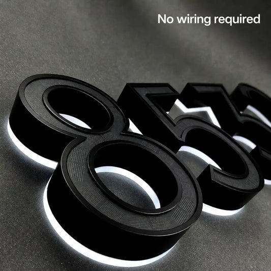 Singeee-all-in-one-solar-powed-house-number cold white detail